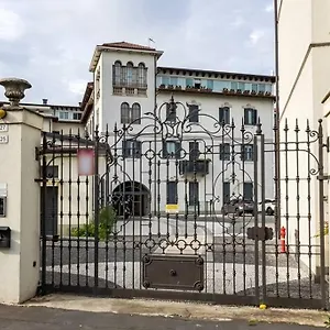 Lux Metro M2 Apartment Milan